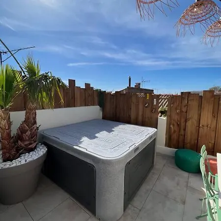 Maison De Village/jacuzzi/sauna *